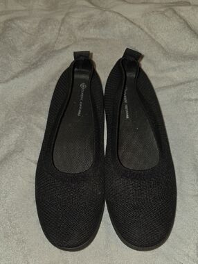 Classic Editions Black Knit Slip-On Ballet Flats Size 8